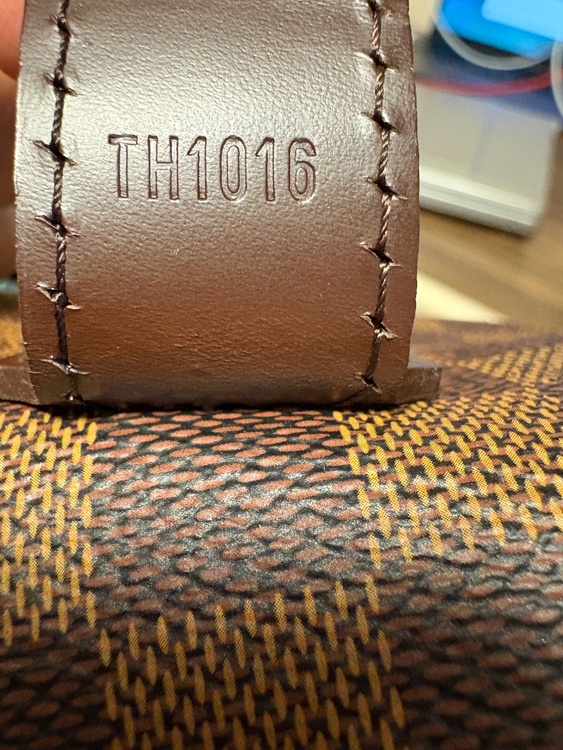 LOUIS VUITTON ブロードウェイ　ダミエライン　N42270 新品同様（ブランドバッグ）の商品画像 - 査定依頼日：2026年2月4日 - 最高査定価格：90,000円