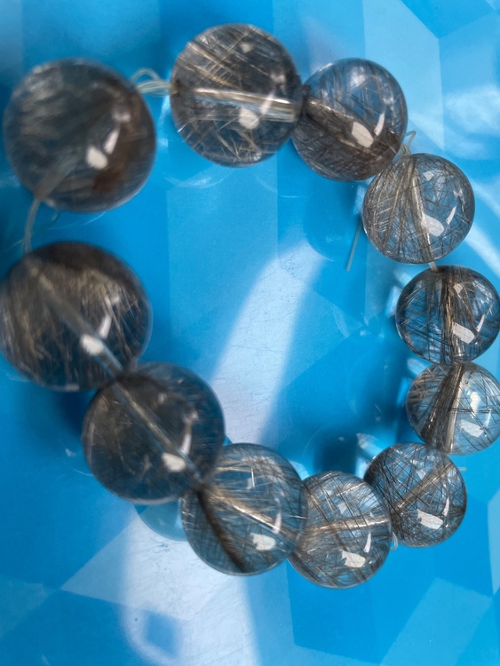 プラチナルチルクォーツパワーストーン（宝石）の商品画像 - 査定依頼日：2026年4月4日 - 最高査定価格：2,000円