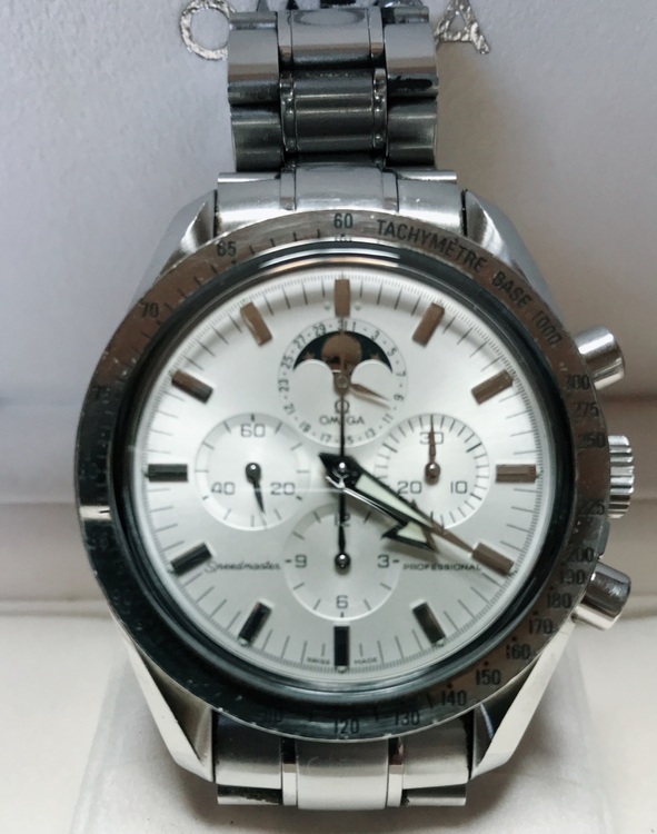 オメガ スピードマスター 3575-30（高級時計）の商品画像 - 査定依頼日：2025年8月11日 - 最高査定価格：702,000円