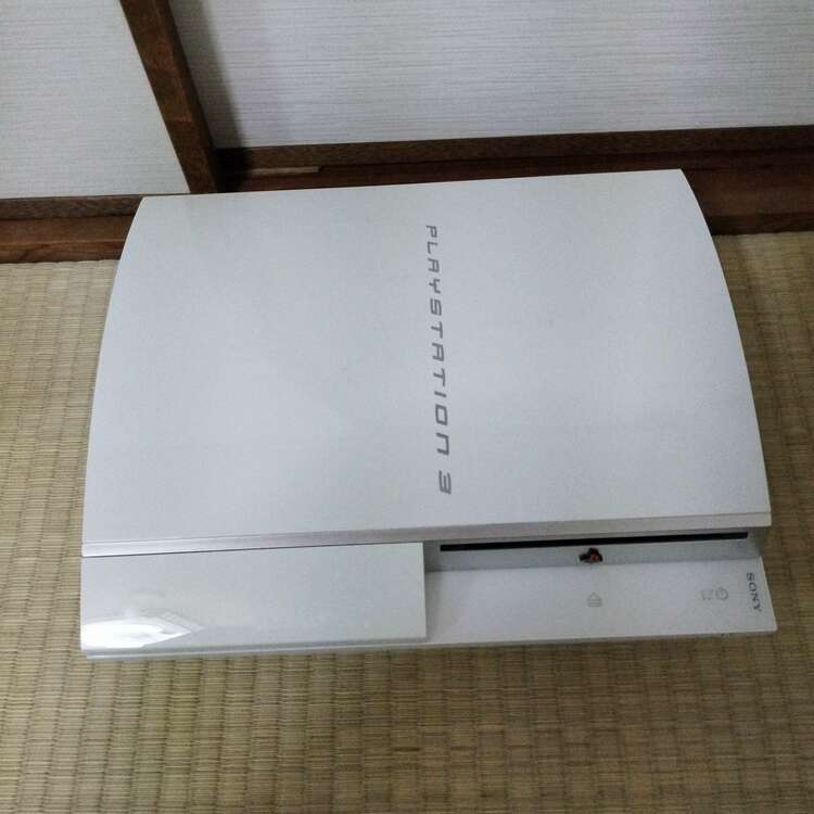 PS3本体(初期型)（ゲーム機本体・ゲームソフト）の商品画像 - 査定依頼日：2024年1月17日 - 最高査定価格：3,500円