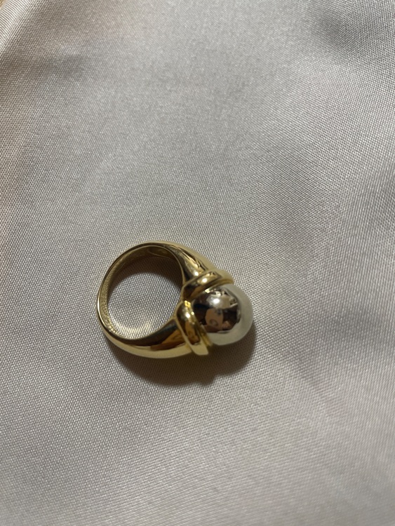 指輪（金・貴金属）の商品画像 - 査定依頼日：2025年9月12日 - 最高査定価格：300,000円