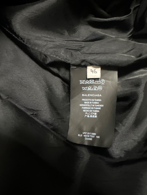 バレンシアガ  （ブランドバッグ）の商品画像 - 査定依頼日：2025年12月2日 - 最高査定価格：70,000円