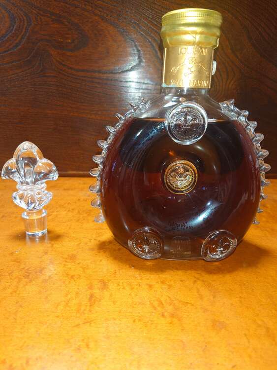 ブランデー レミーマルタン （お酒）の商品画像 - 査定依頼日：2025年2月7日 - 最高査定価格：85,000円