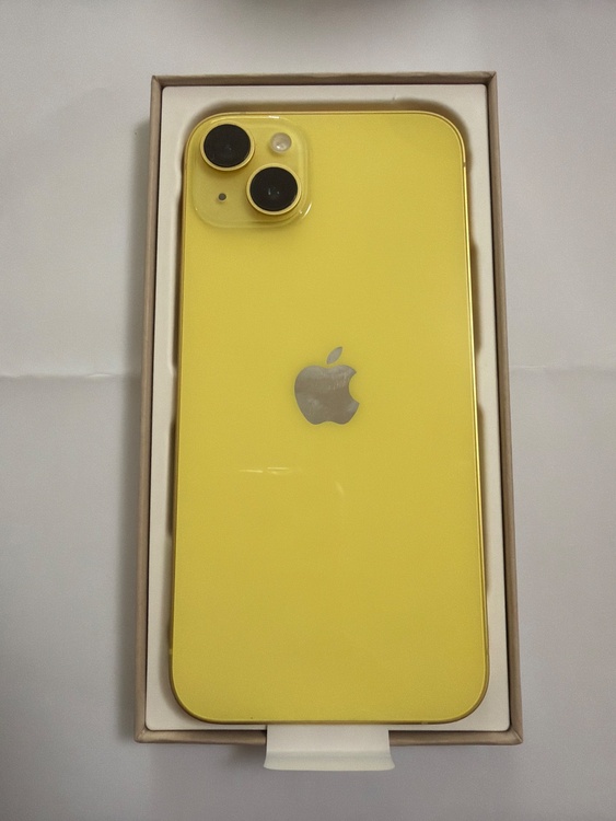 iPhone iPhone 14 Plus 128GB Softbank（スマホ）の商品画像 - 査定依頼日：2026年6月16日 - 最高査定価格：53,000円