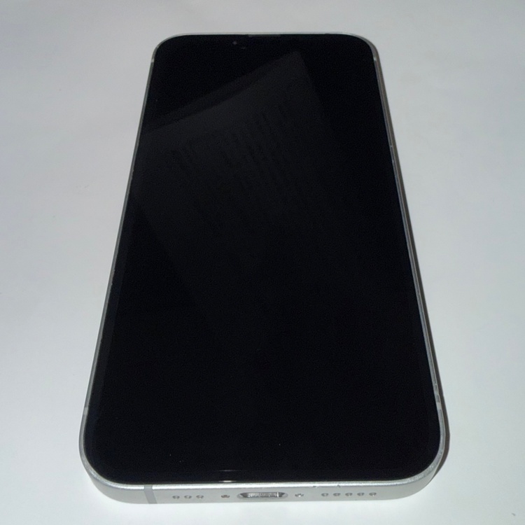 iPhone iPhone 16e 128GB SIMフリー（スマホ）の商品画像 - 査定依頼日：2026年9月8日 - 最高査定価格：60,000円