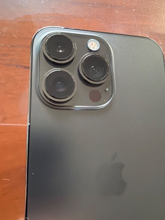 iPhone 13 Pro 256GB docomo（スマホ）の商品画像 - 査定依頼日：2026年4月5日 - 最高査定価格：49,000円