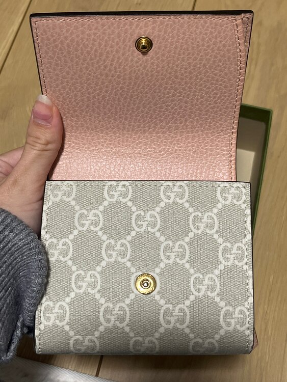 ダブルG バイカラー ミディアム ウォレット（ブランド財布・小物）の商品画像 - 査定依頼日：2025年6月1日 - 最高査定価格：25,650円