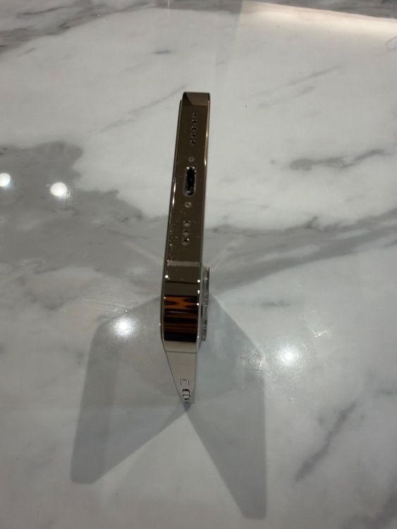 iPhone13pro 128GB（スマホ）の商品画像 - 査定依頼日：2026年1月25日 - 最高査定価格：42,000円