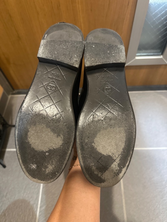 ローファー（古着・ファッション）の商品画像 - 査定依頼日：2025年10月9日 - 最高査定価格：55,000円