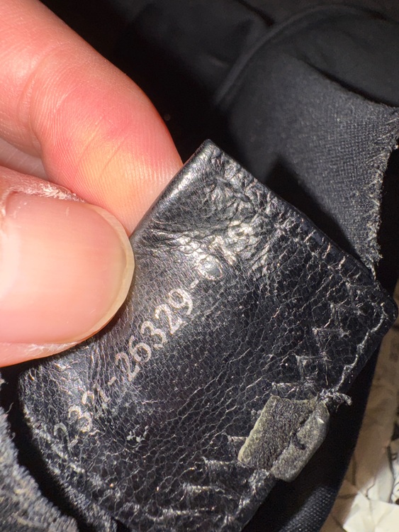 ハンドバッグ（ブランドバッグ）の商品画像 - 査定依頼日：2025年10月14日 - 最高査定価格：15,000円