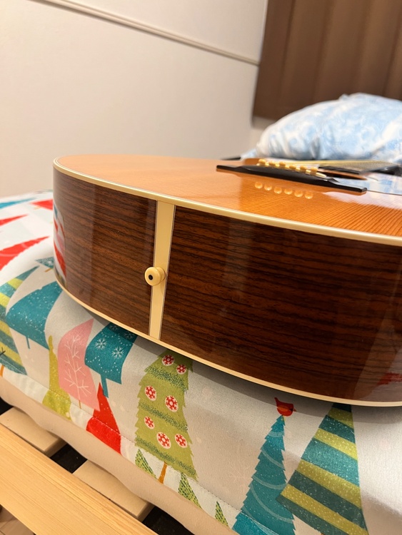 マーチン 000-28 1989/ 484191（ピアノ・楽器・PA機材）の商品画像 - 査定依頼日：2026年4月24日 - 最高査定価格：100,000円