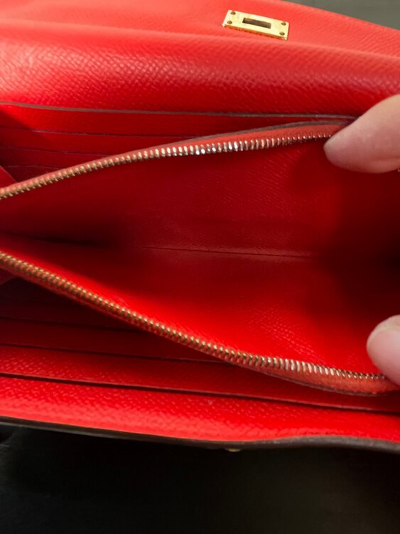 エルメス　ヴォーエプソン　ケリーウォレット　長財布　レッド（ブランドバッグ）の商品画像 - 査定依頼日：2025年3月10日 - 最高査定価格：385,000円