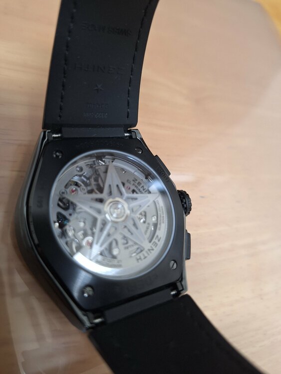 デファイ21（高級時計）の商品画像 - 査定依頼日：2026年4月7日 - 最高査定価格：850,000円