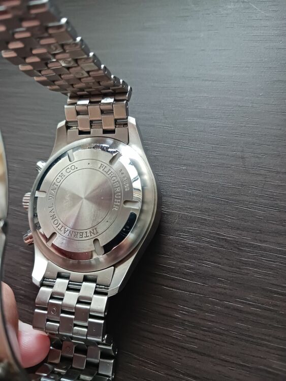 IWC パイロットウォッチ （高級時計）の商品画像 - 査定依頼日：2025年7月28日 - 最高査定価格：410,000円