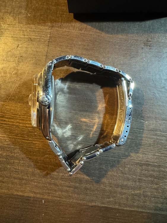 ロレックス エアキング （高級時計）の商品画像 - 査定依頼日：2026年1月31日 - 最高査定価格：680,000円