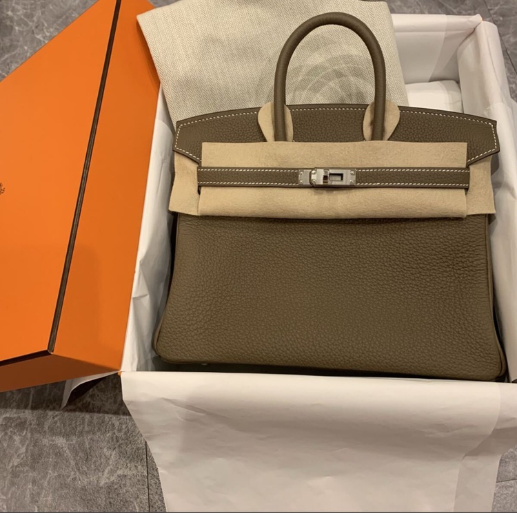 25 トゴ ノワール K刻印 シルバー金具（ブランドバッグ）の商品画像 - 査定依頼日：2025年9月12日 - 最高査定価格：3,200,000円