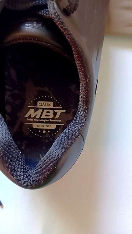 スニカー（古着・ファッション）の商品画像 - 査定依頼日：2026年2月3日 - 最高査定価格：100,000円