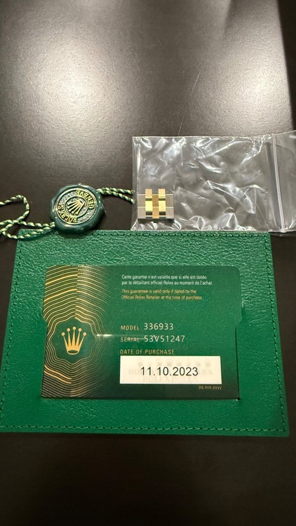 ロレックス スカイドゥエラー 33693（高級時計）の商品画像 - 査定依頼日：2025年9月25日 - 最高査定価格：3,600,000円