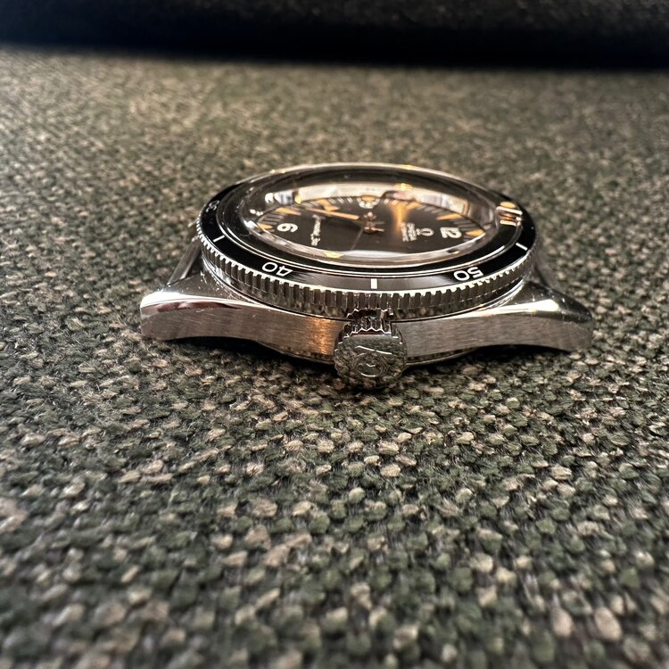 1957 トリロジ﻿ー SEAMASTER 30﻿0（高級時計）の商品画像 - 査定依頼日：2025年1月8日 - 最高査定価格：800,000円