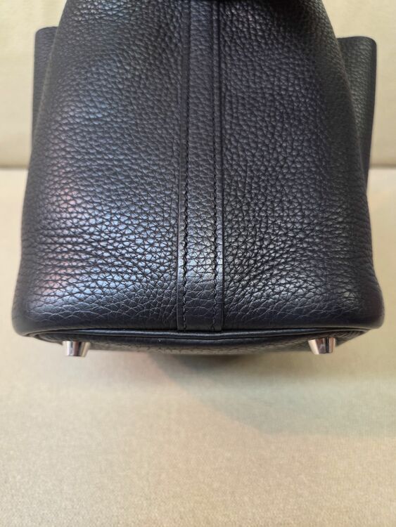 エルメス ピコタン （ブランドバッグ）の商品画像 - 査定依頼日：2025年10月12日 - 最高査定価格：450,000円