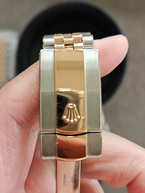 126331（高級時計）の商品画像 - 査定依頼日：2025年6月26日 - 最高査定価格：2,400,000円