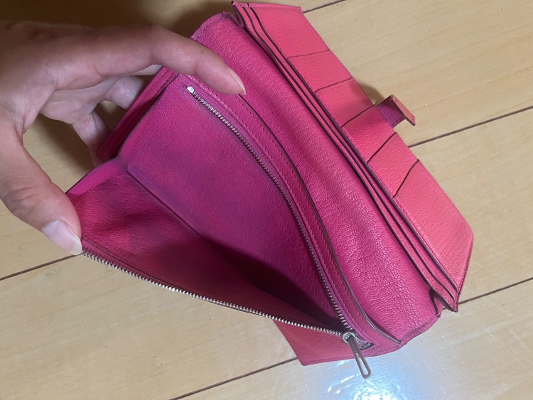 べアンスフレエトゥープピンクN刻印（ブランド財布・小物）の商品画像 - 査定依頼日：2025年10月21日 - 最高査定価格：25,000円