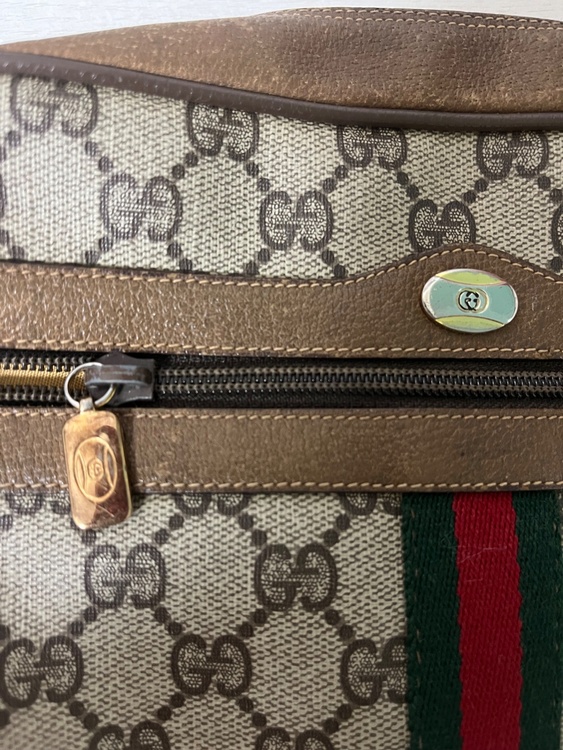 GUCCI シェリーライン　ショルダーバッグ　インターロッキング（ブランドバッグ）の商品画像 - 査定依頼日：2026年6月10日 - 最高査定価格：10,000円