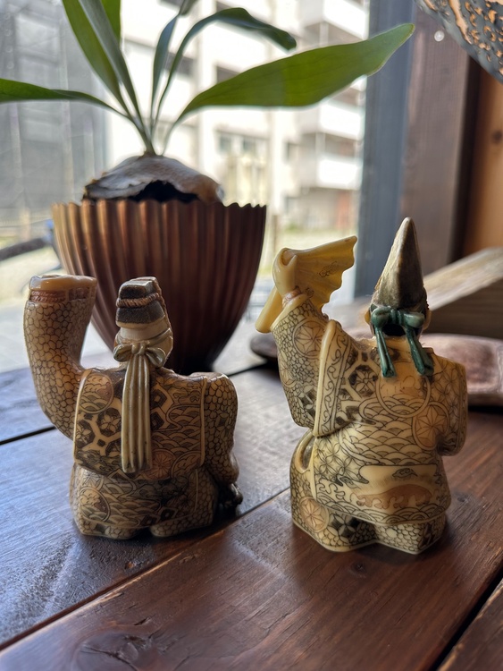 根付（美術品・骨董品）の商品画像 - 査定依頼日：2026年7月12日 - 最高査定価格：3,000円