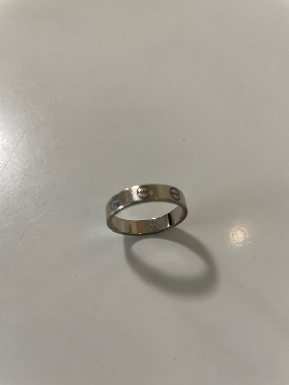 カルティエ　ラブリング　ホワイトゴールド（金・貴金属）の商品画像 - 査定依頼日：2022年11月1日 - 最高査定価格：50,000円