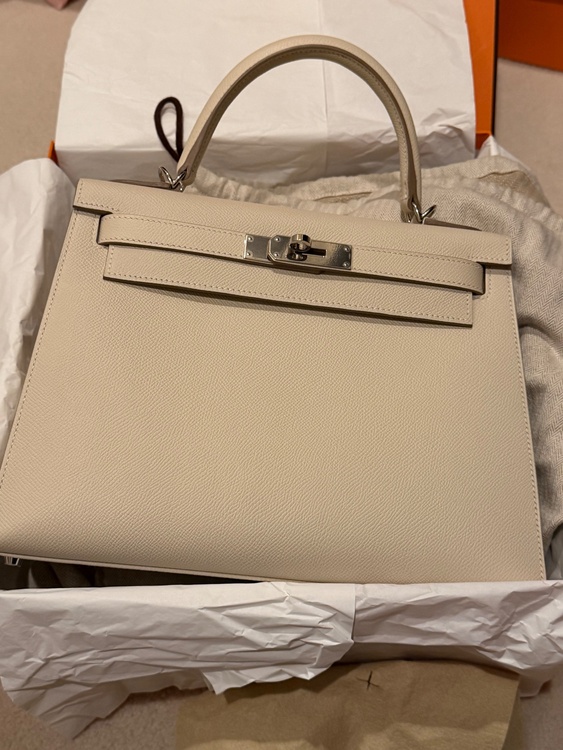 エルメス ケリー （ブランドバッグ）の商品画像 - 査定依頼日：2025年12月17日 - 最高査定価格：2,550,000円