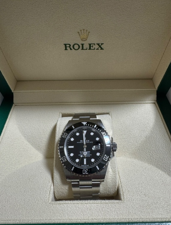 サブマリーナデイト（高級時計）の商品画像 - 査定依頼日：2025年11月22日 - 最高査定価格：2,150,000円