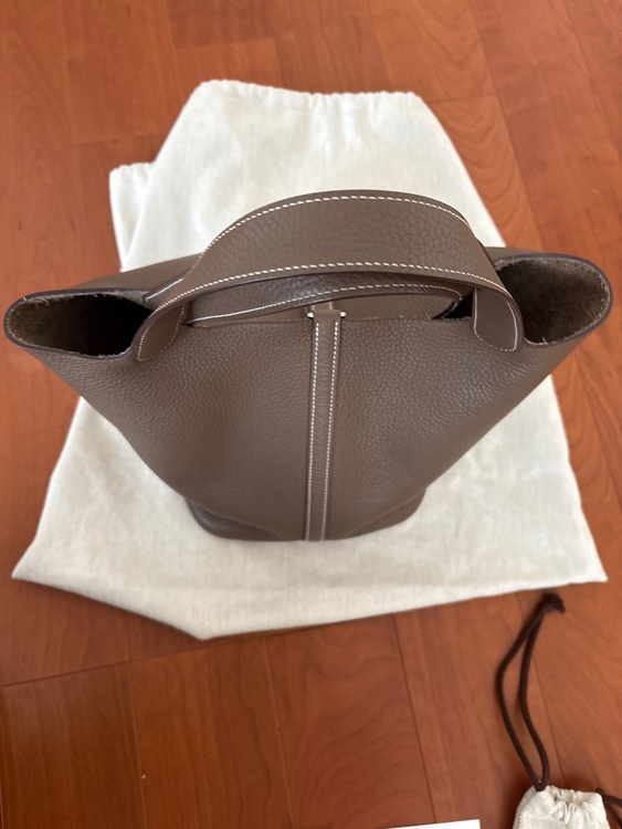 エルメス ピコタン （ブランドバッグ）の商品画像 - 査定依頼日：2026年1月15日 - 最高査定価格：500,000円