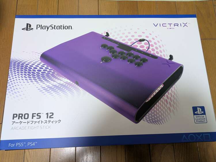 Victrix Pro FS 12（ゲーム機本体・ゲームソフト）の商品画像 - 査定依頼日：2025年4月6日 - 最高査定価格：18,000円