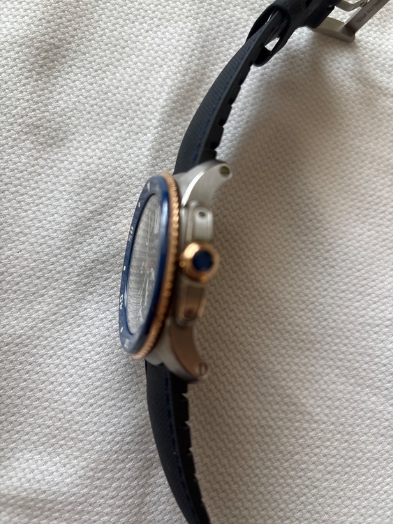 カルティエ　サントス　カリブルダイバー（高級時計）の商品画像 - 査定依頼日：2026年4月3日 - 最高査定価格：850,000円