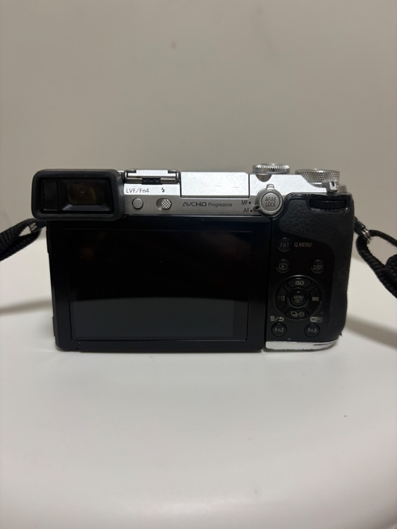 gx7（カメラ）の商品画像 - 査定依頼日：2026年8月15日 - 最高査定価格：38,000円