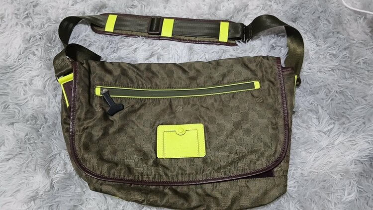 ルイヴィトン エピ （ブランドバッグ）の商品画像 - 査定依頼日：2026年1月9日 - 最高査定価格：100,000円