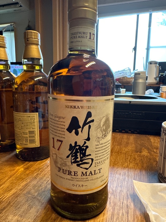 ウイスキー サントリー山崎（お酒）の商品画像 - 査定依頼日：2026年8月12日 - 最高査定価格：400,000円