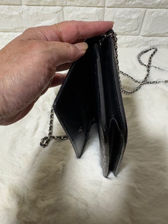 チェーンウォレット（ブランドバッグ）の商品画像 - 査定依頼日：2025年9月23日 - 最高査定価格：350,000円