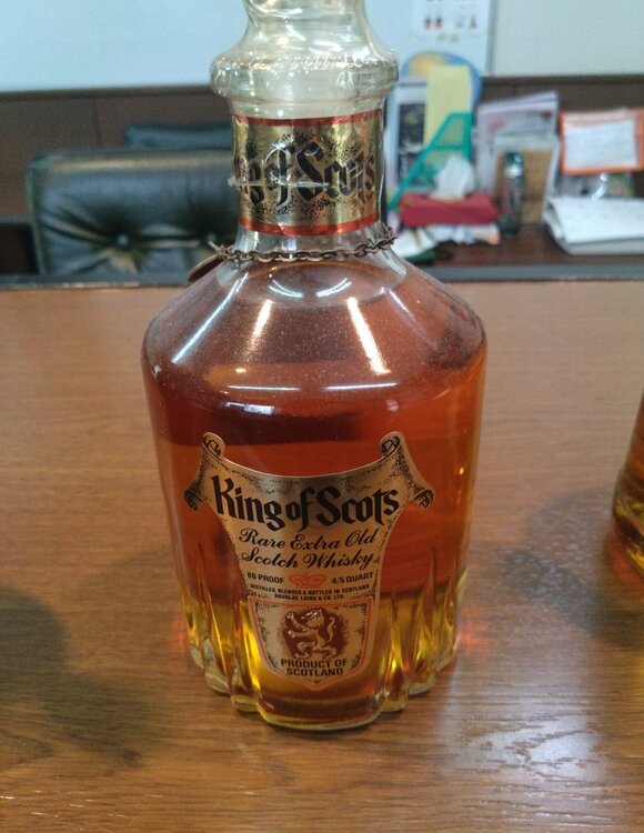 不明（お酒）の商品画像 - 査定依頼日：2026年4月13日 - 最高査定価格：100,000円