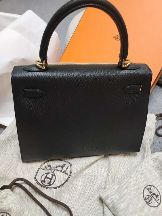 エルメス ケリー （ブランドバッグ）の商品画像 - 査定依頼日：2025年5月26日 - 最高査定価格：3,350,000円