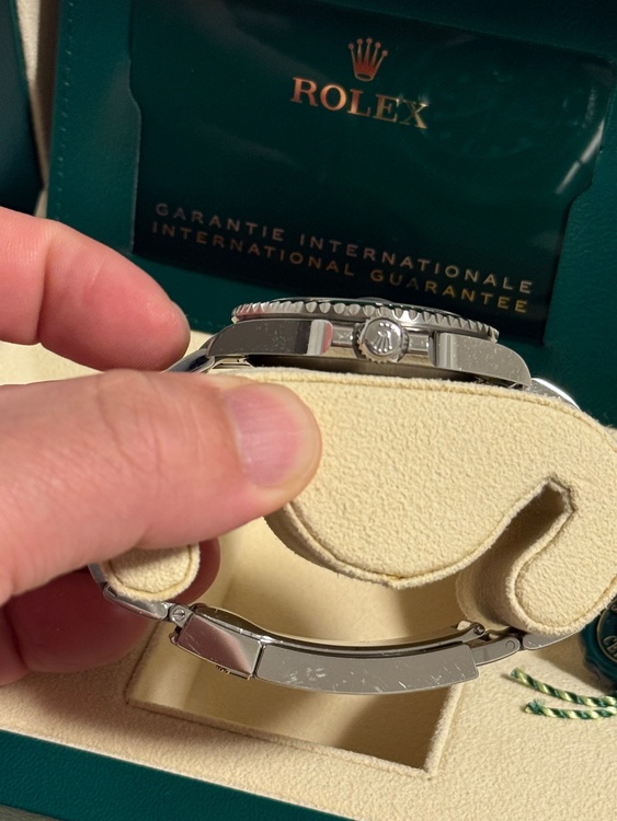 ロレックス サブマリーナー 126610LV（高級時計）の商品画像 - 査定依頼日：2026年1月22日 - 最高査定価格：2,370,000円