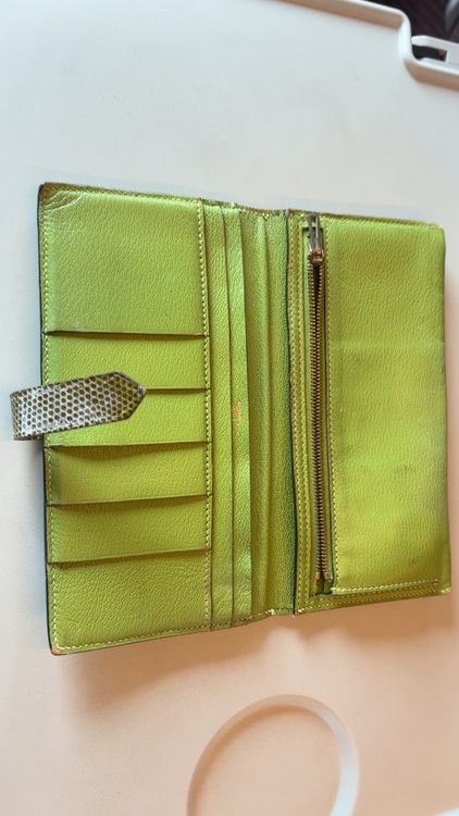 ベアン　リザード（ブランド財布・小物）の商品画像 - 査定依頼日：2025年8月13日 - 最高査定価格：20,000円