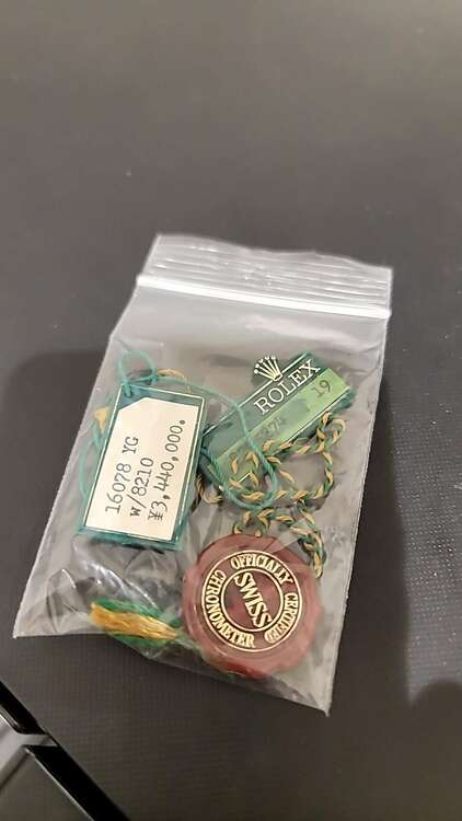 ロレックス デイトジャスト 16078（高級時計）の商品画像 - 査定依頼日：2025年4月8日 - 最高査定価格：2,550,000円