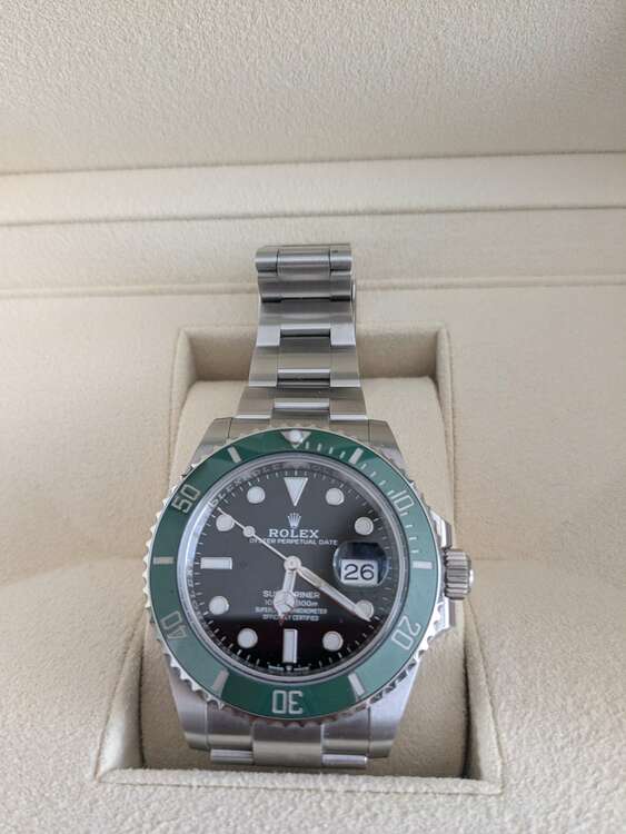 ロレックス サブマリーナー 126610LV（高級時計）の商品画像 - 査定依頼日：2025年3月3日 - 最高査定価格：2,160,000円