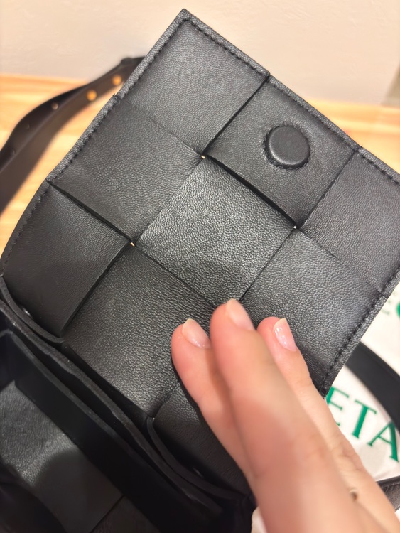 ボッテガ・ヴェネタ  （ブランドバッグ）の商品画像 - 査定依頼日：2025年8月28日 - 最高査定価格：70,000円