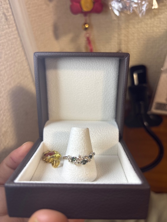 アレキサンドライトの指輪（金・貴金属）の商品画像 - 査定依頼日：2025年10月29日 - 最高査定価格：20,000円