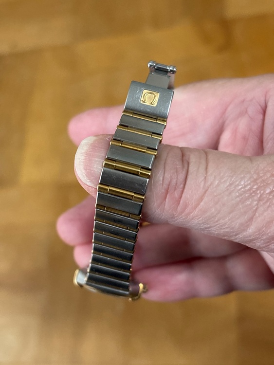 オメガ コンステーション 5866178（高級時計）の商品画像 - 査定依頼日：2025年11月5日 - 最高査定価格：155,000円