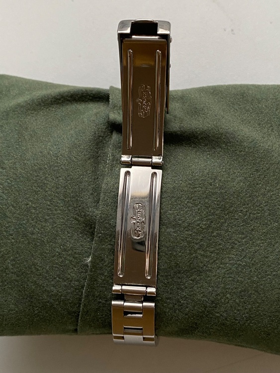 ロレックス パーペチュアル （高級時計）の商品画像 - 査定依頼日：2025年10月17日 - 最高査定価格：430,000円