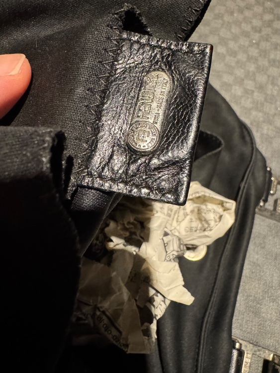 ハンドバッグ（ブランドバッグ）の商品画像 - 査定依頼日：2025年10月14日 - 最高査定価格：15,000円