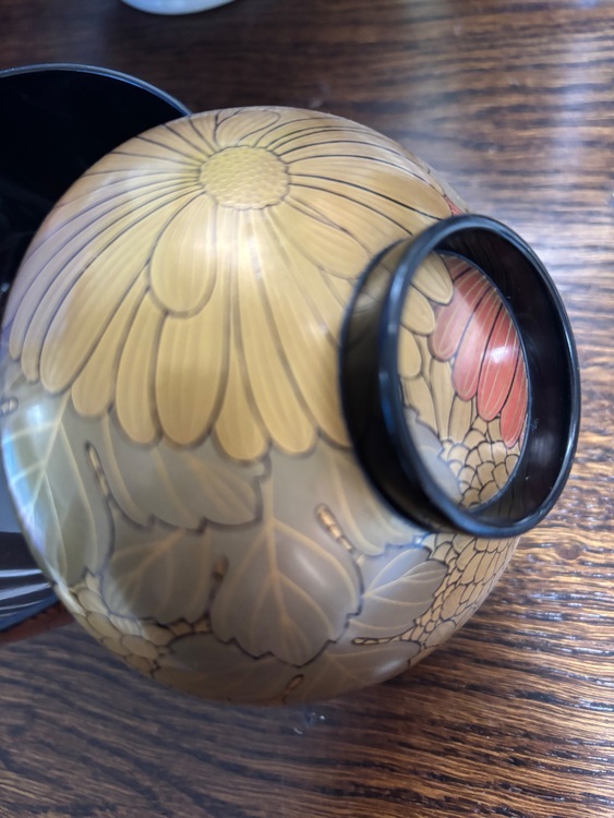 お椀（美術品・骨董品）の商品画像 - 査定依頼日：2025年10月25日 - 最高査定価格：4,000円